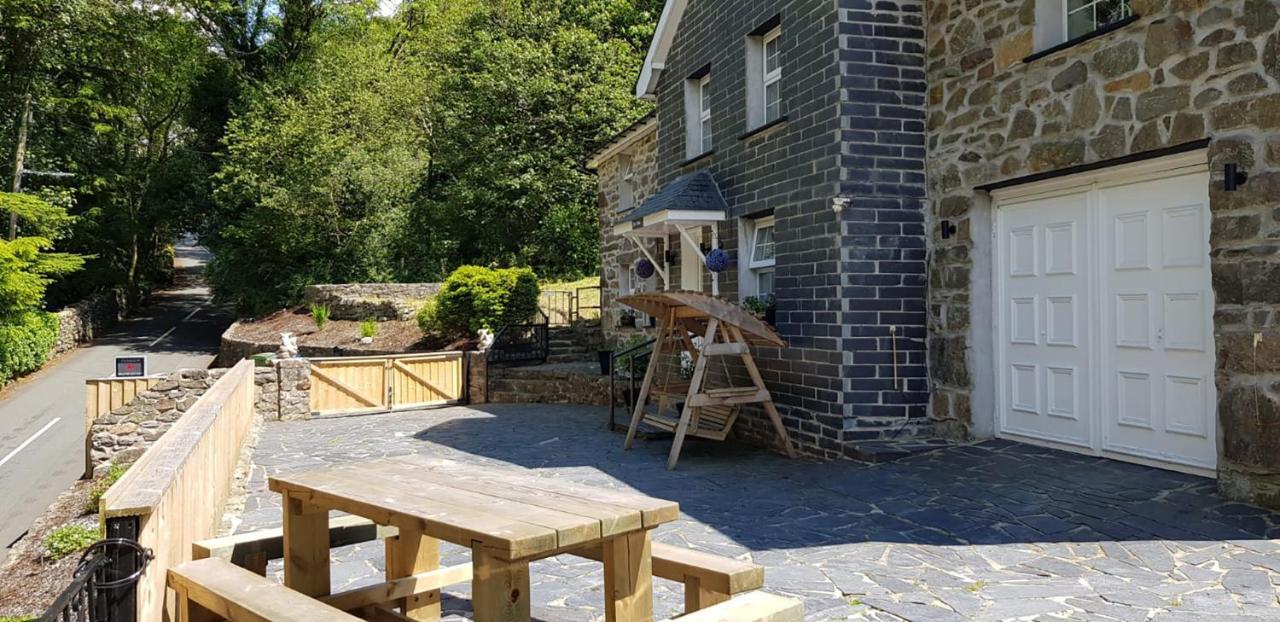 Hilltop Cottage/ Penrhiw Maentwrog